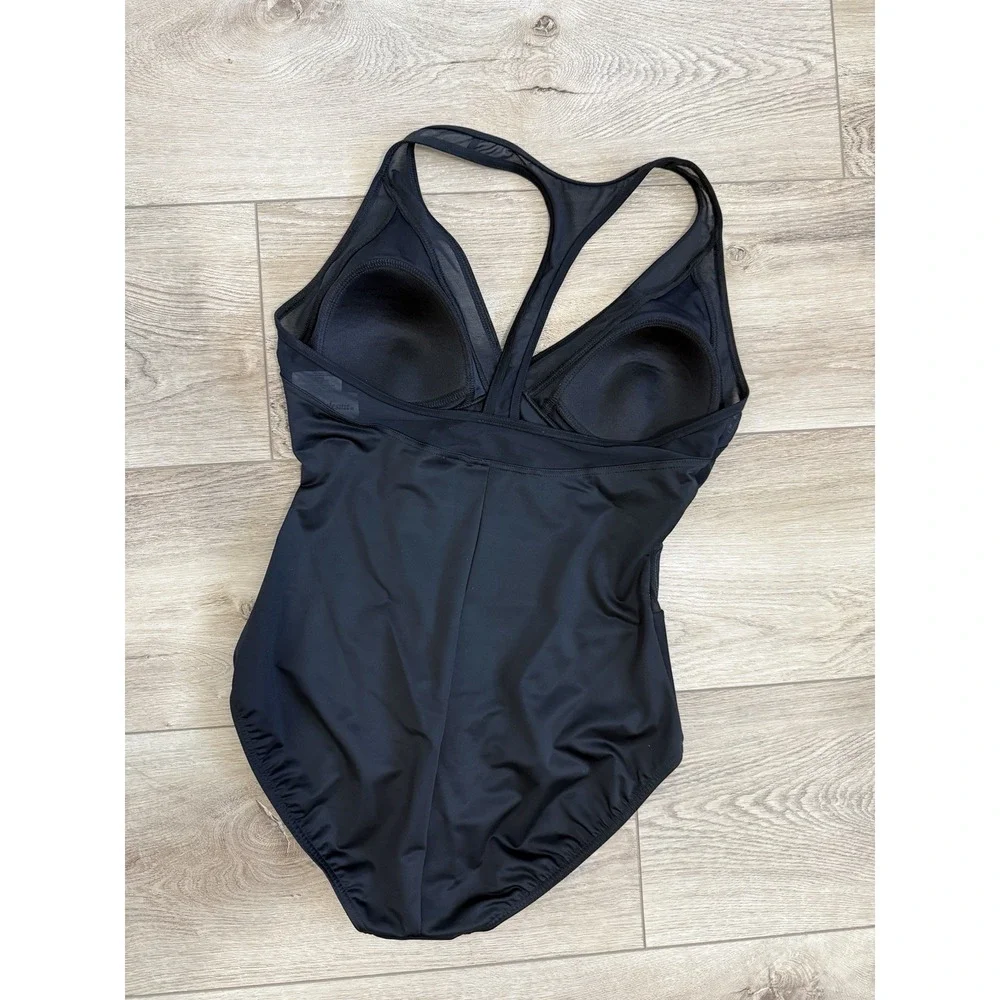 Miraclesuit Women's 14 Black Mesh Panel Racerback Full Coverage One Piece Swim